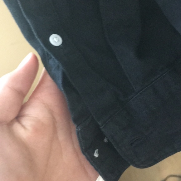 H&M black button down shirt - Picture 3 of 4